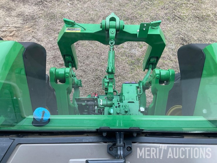 2023-john-deere-8r-370-image-54