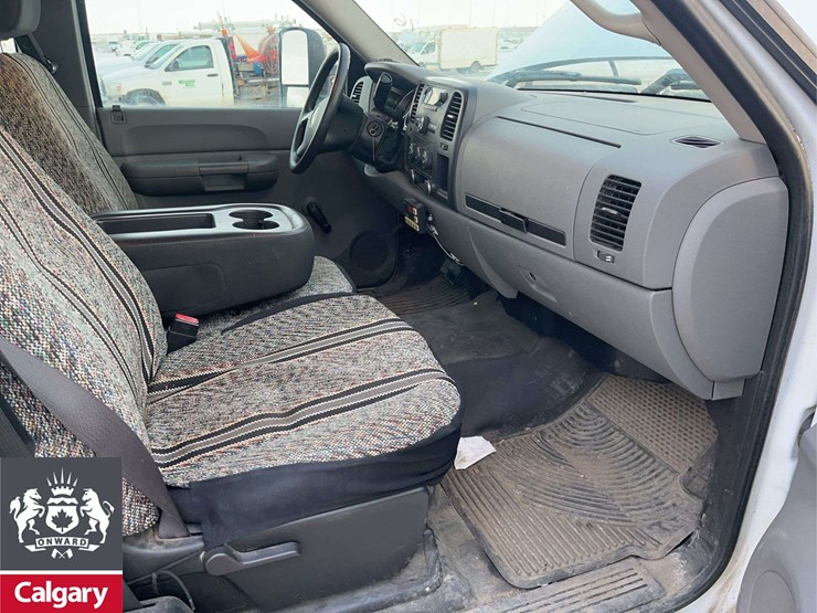 2008-gmc-sierra-2500hd-image-17