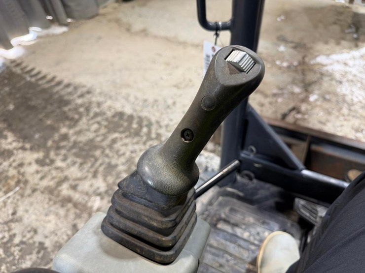 2021-bobcat-e50-image-26