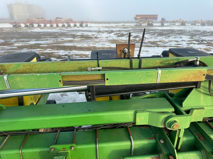 john-deere-1720-image-86