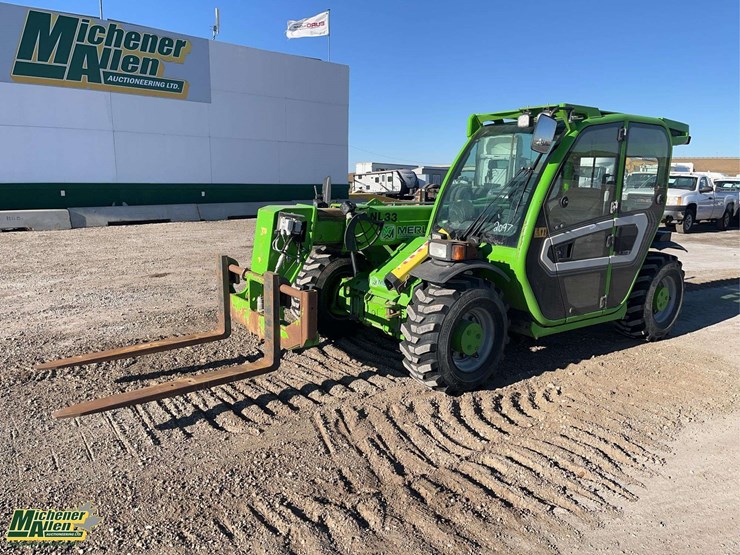 2017-merlo-p27.6plus-2700-kg-telehandlers-image-1