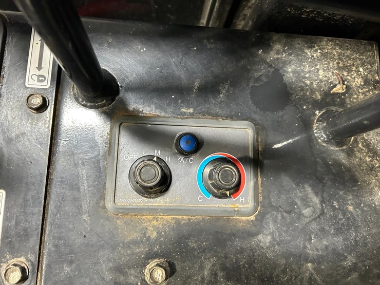 2022-yanmar-v4-7-image-19