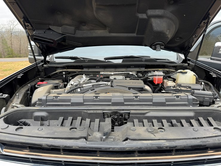 2021-chevrolet-3500hd-image-52