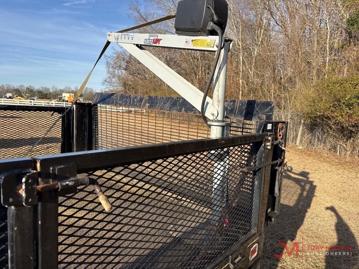 2017-ford-f550-xl-image-13