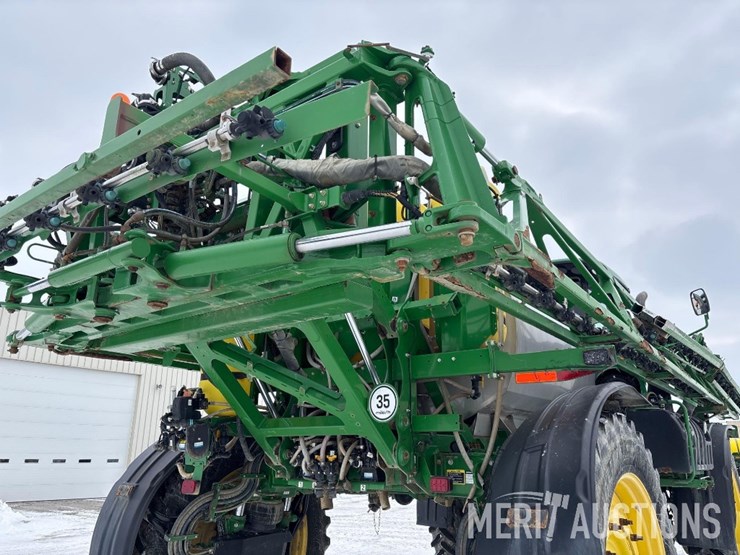2018-john-deere-r4045-image-27