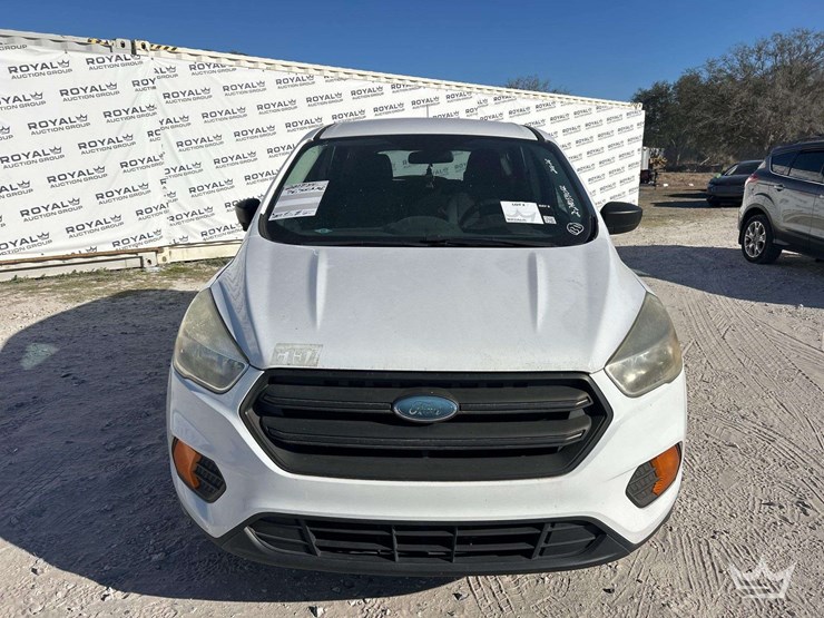 2017-ford-escape-image-29