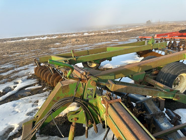 john-deere-630-image-45