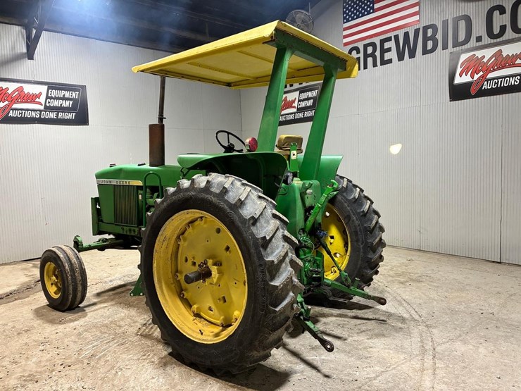 john-deere-3020-image-3