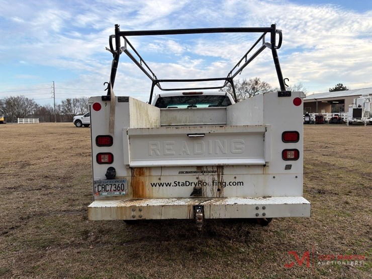 2013-chevrolet-2500-image-4