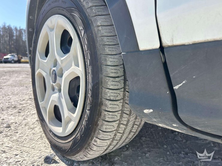 2017-ford-escape-image-26