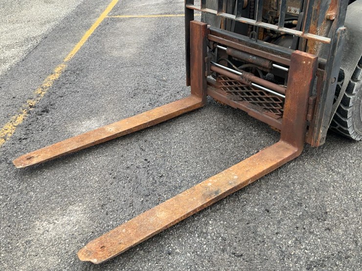 2018-toyota-8fdu25-image-46