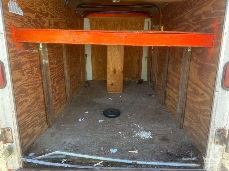 s/a-enclosed-trailer-image-12