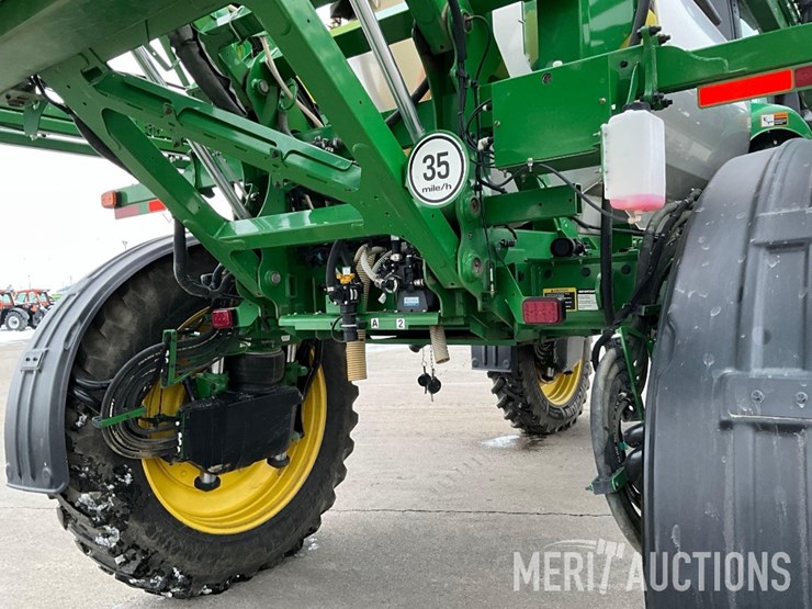 2020-john-deere-r4045-image-20