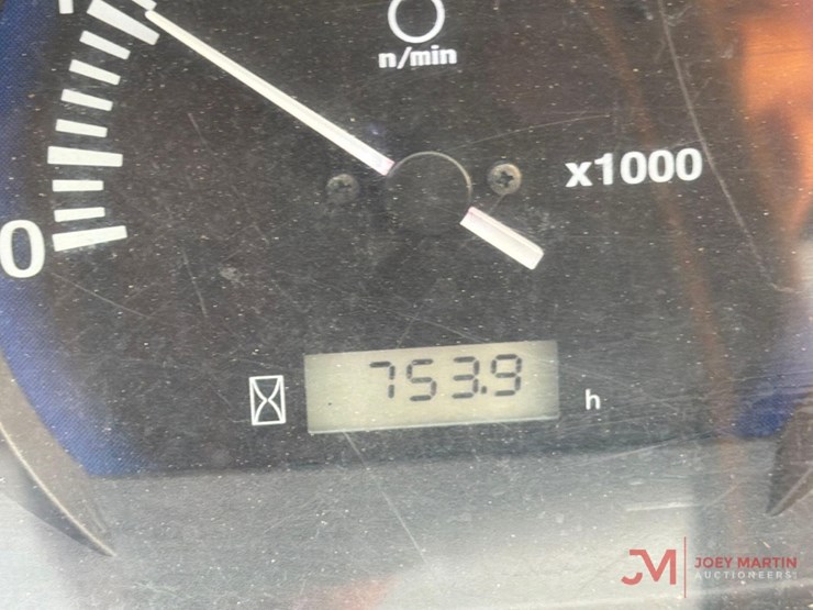 kubota-l3901-image-23