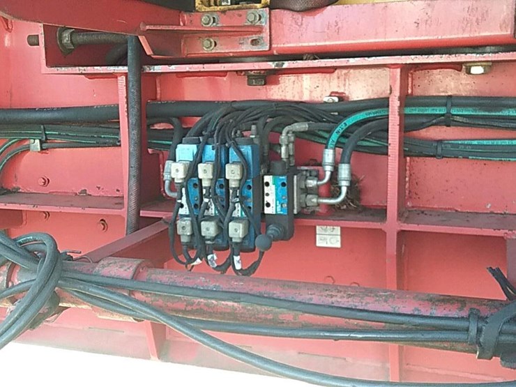 2017-caterpillar-c18-image-35