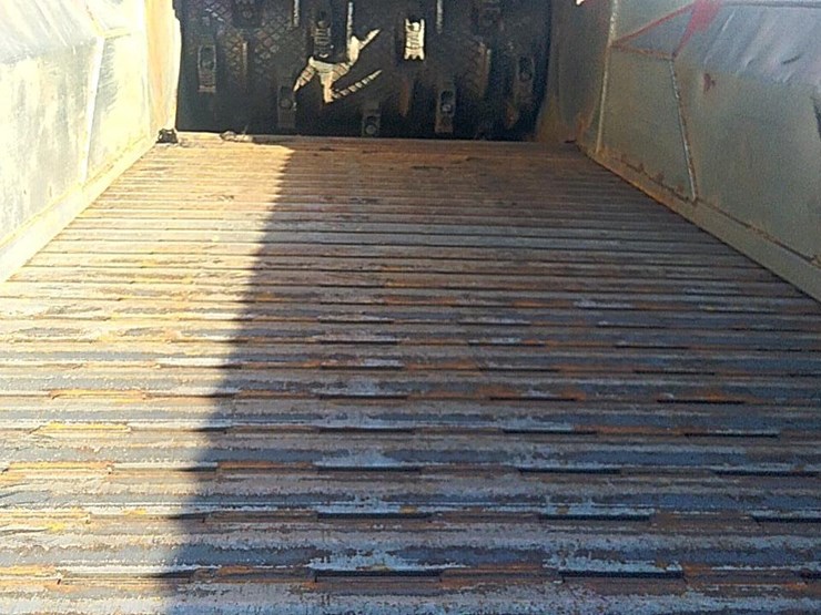 2017-caterpillar-c18-image-17