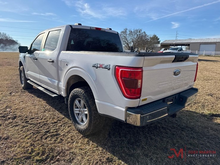 2021-ford-f150-xlt-image-3