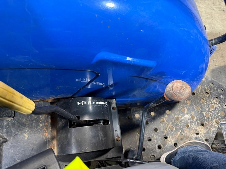 2018-new-holland-workmaster-60-image-26