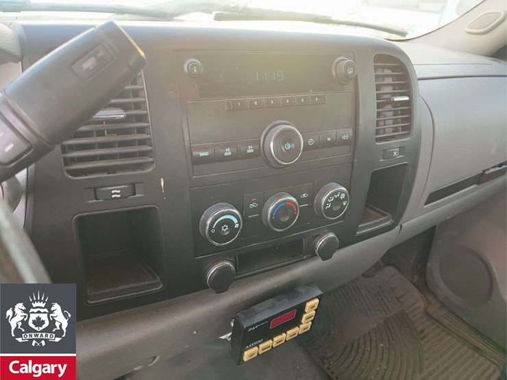 2008-gmc-sierra-2500hd-image-19