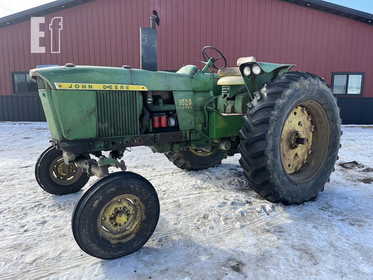 john-deere-3020-image-1