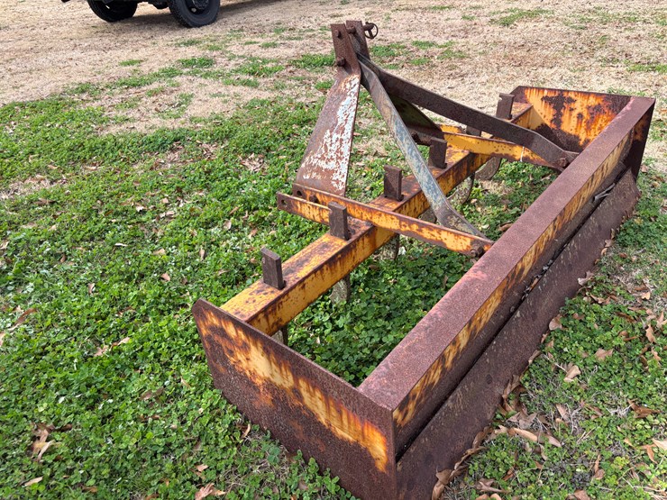 #385-•-6-ft-box-blade-with-ripper-teeth-and-cutting-edge-image-3