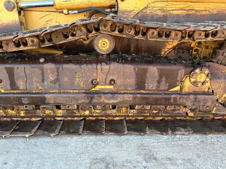 caterpillar-d6k-xl-image-18