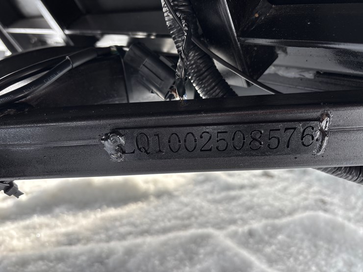 #4103-•-new-sdlgc10-six-person-golf-cart---will-need-assembeled-image-4