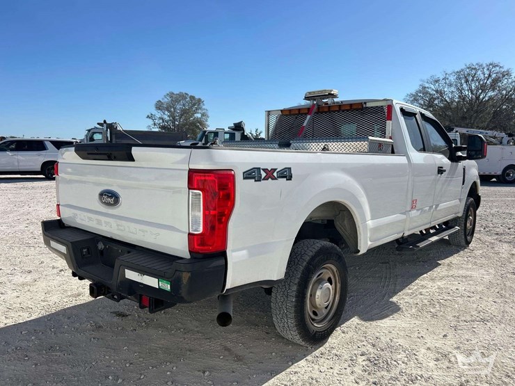 2017-ford-f250-image-3