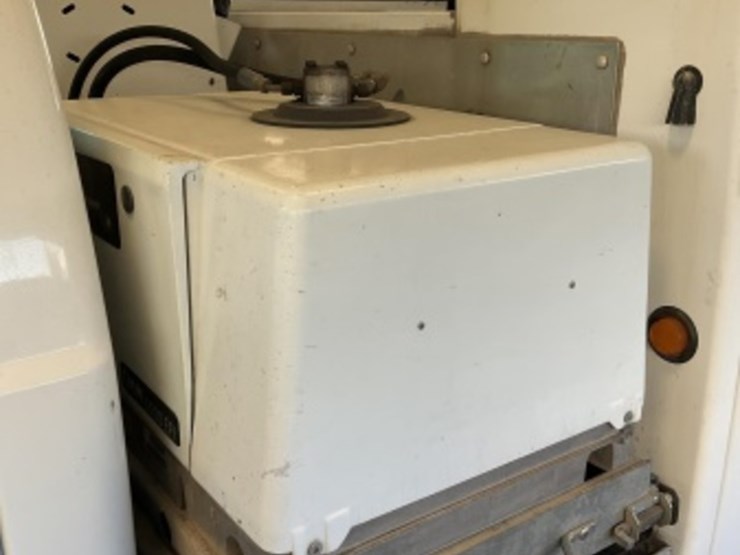 2006-ford-f450-image-14