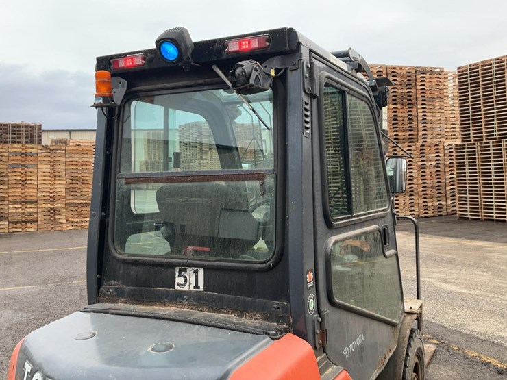 2018-toyota-8fdu25-image-38