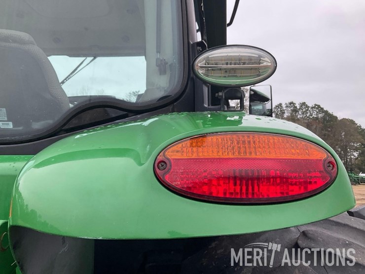 2018-john-deere-8345r-image-25