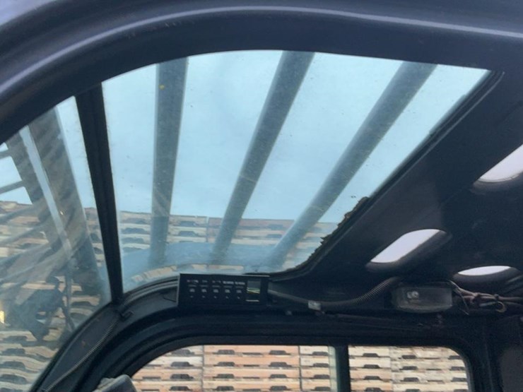 2018-toyota-8fdu25-image-18