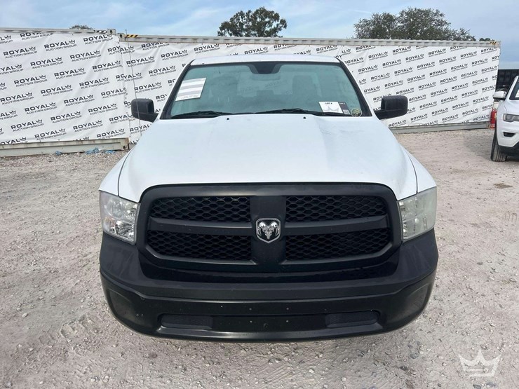 2018-dodge-1500-image-21