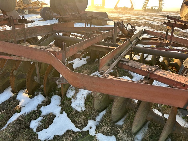 international-20-image-15