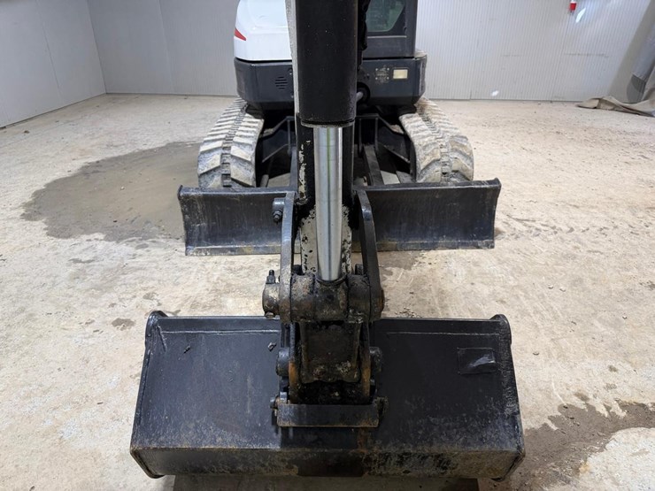 bobcat-e55-image-8