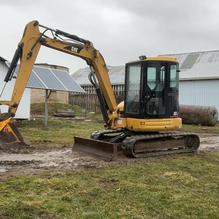 2004 CATERPILLAR 304CR