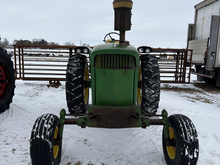 john-deere-4020-image-2