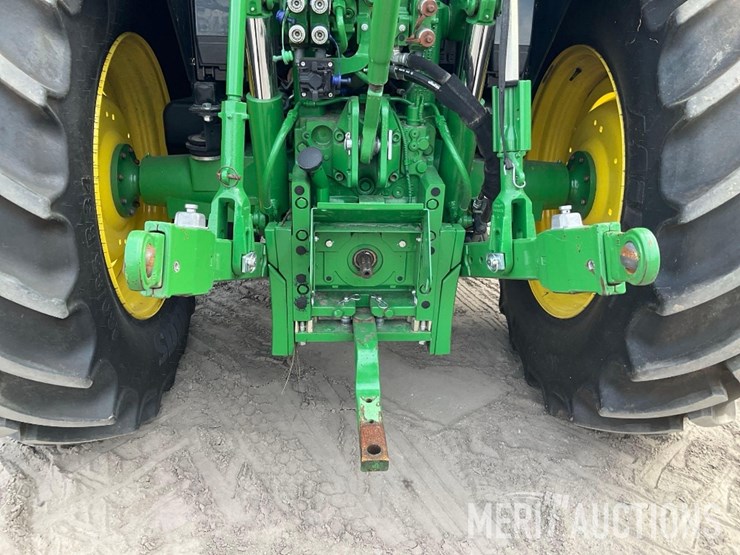 2023-john-deere-6120m-image-23