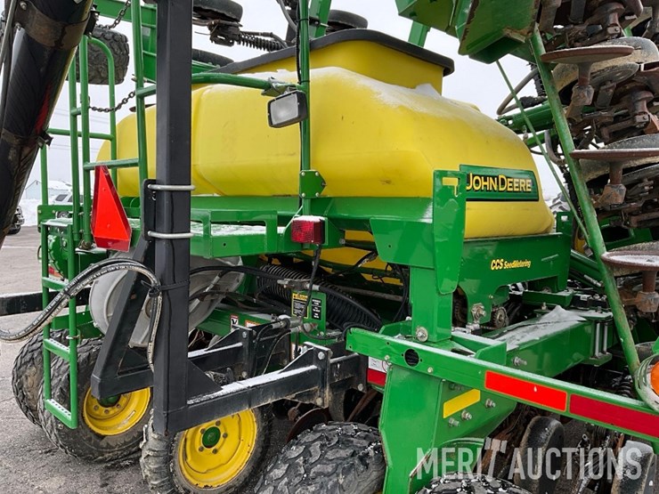 2012-john-deere-1990-image-27