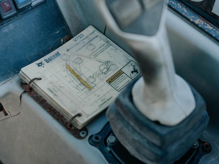 2005-bobcat-v723-image-7