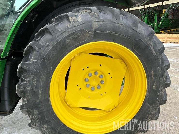 2024-john-deere-6r-130-image-28