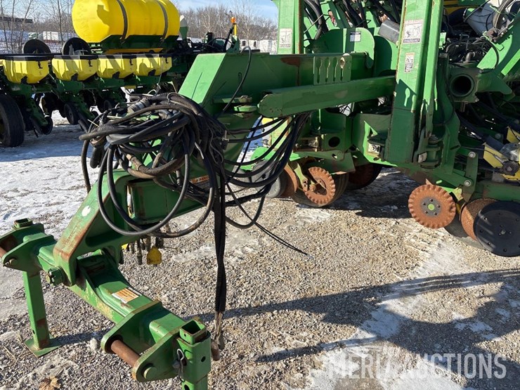 2006-john-deere-1790-image-12