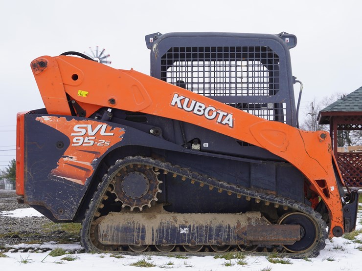 2016-kubota-svl95-2s-image-6