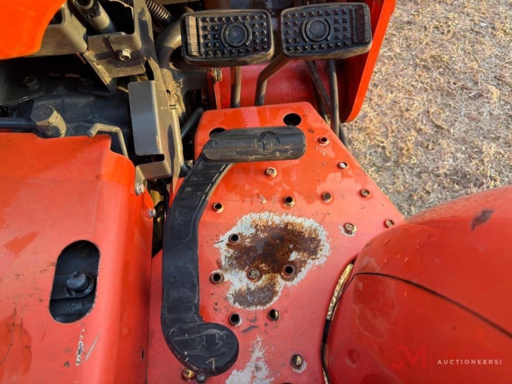 kubota-l3901-image-18