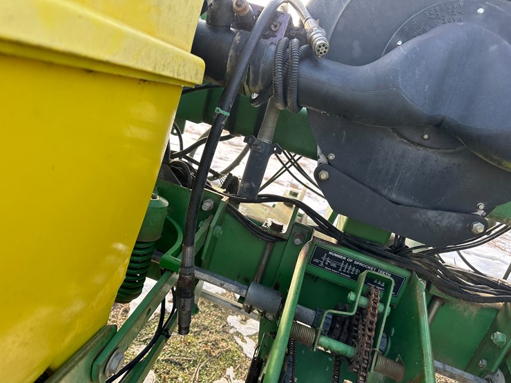 john-deere-1720-image-46