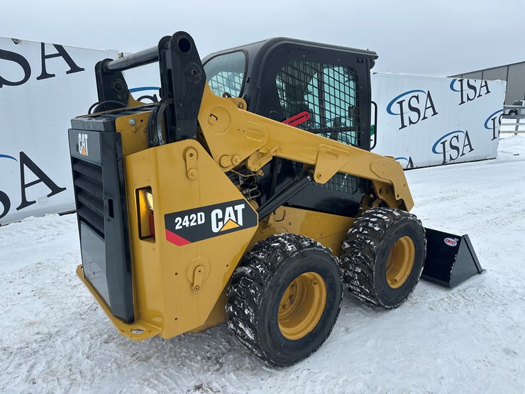 caterpillar-242d-image-5