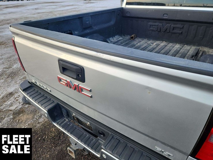 2019-gmc-sierra-2500hd-image-36