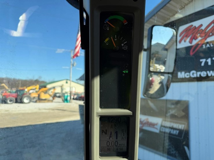 2022-case-ih-maxxum-115-image-25