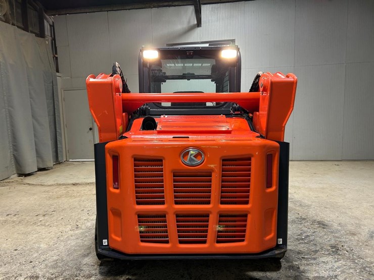 2022-kubota-svl75-2-image-3