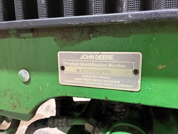 john-deere-2555-image-27